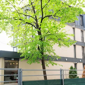 3* Szálloda The Embassy Nord