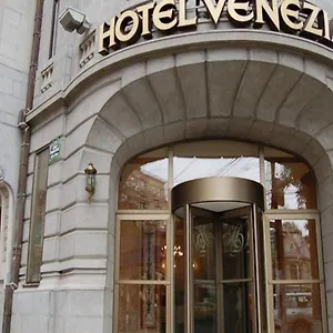 Venezia By Zeus International Hotell