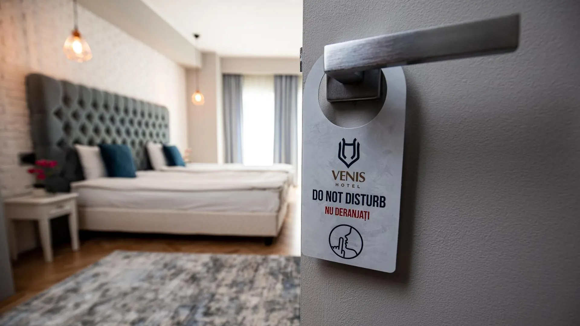 Venis Boutique Hotel Bucharest 4*,